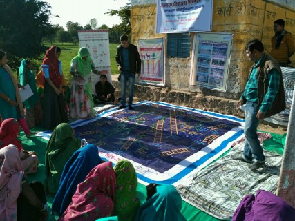 Women Snakes & Ladder