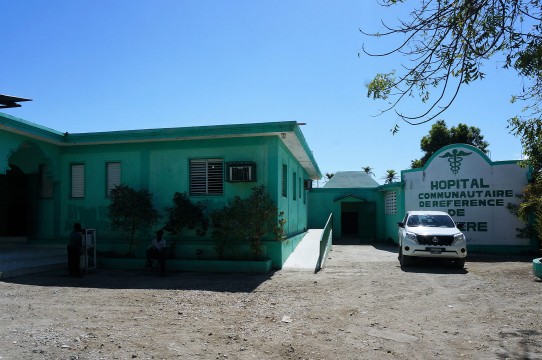 Hôpital communautaire en Haïti in Estere