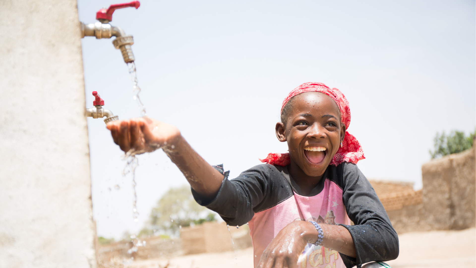 Enhancing Handwashing with Social Art for Behaviour Change